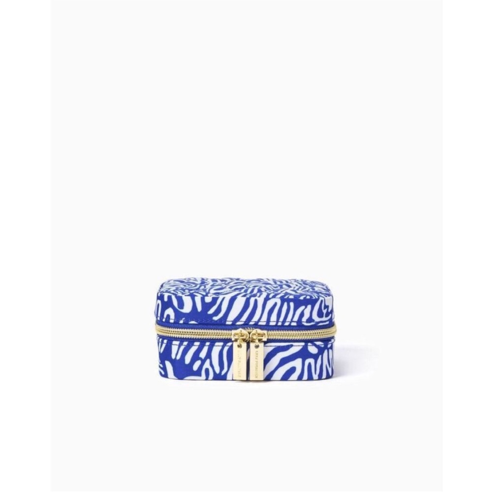NWT Lilly Pulitzer Jewelry Case Martinique Blue Zee Bebe - Picture 2 of 12